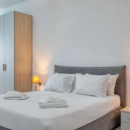 New -family In Malta By Sf Homes Apartment *