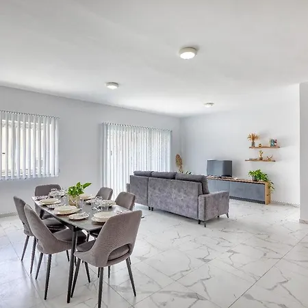 New -family In Malta By Sf Homes * Tal-Liedna